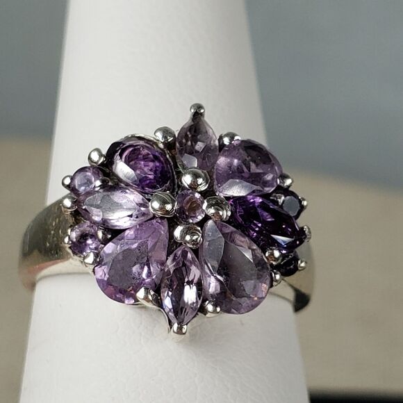 Vintage Purple Amethyst Flower Cocktail Ring 925 Sterling Silver Size 7 - Picture 6 of 16